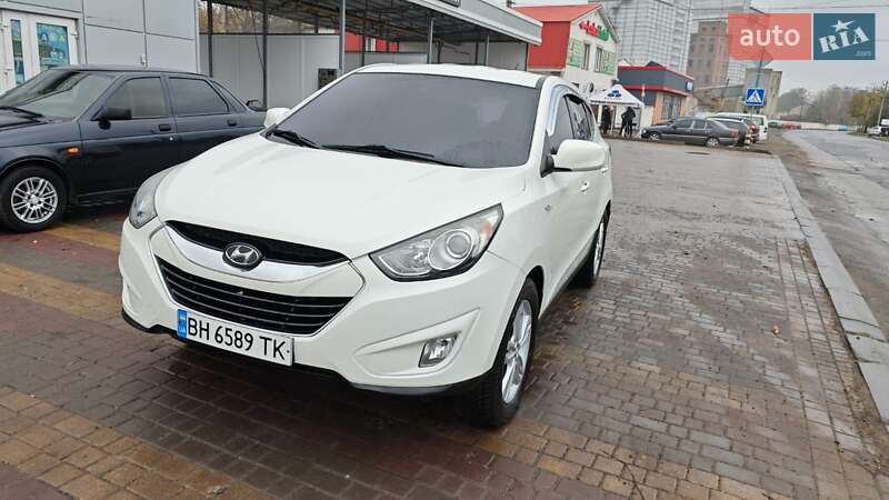Внедорожник / Кроссовер Hyundai Tucson 2011 в Подольске