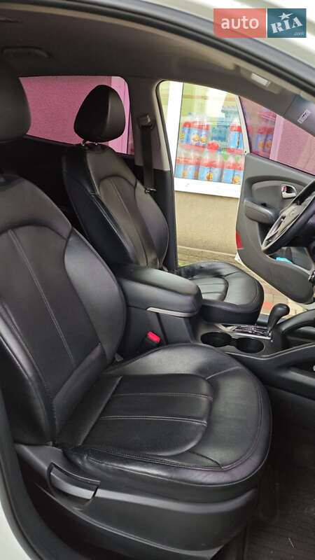 Внедорожник / Кроссовер Hyundai Tucson 2011 в Подольске