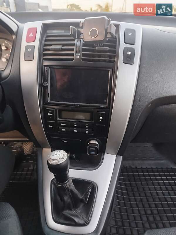 Внедорожник / Кроссовер Hyundai Tucson 2007 в Кривом Роге фото 6 Внедорожник / Кроссовер Hyundai Tucson 2007 в Кривом Роге