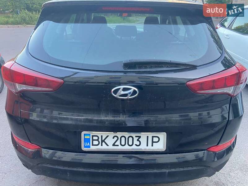 Внедорожник / Кроссовер Hyundai Tucson 2017 в Ровно фото 4 Внедорожник / Кроссовер Hyundai Tucson 2017 в Ровно