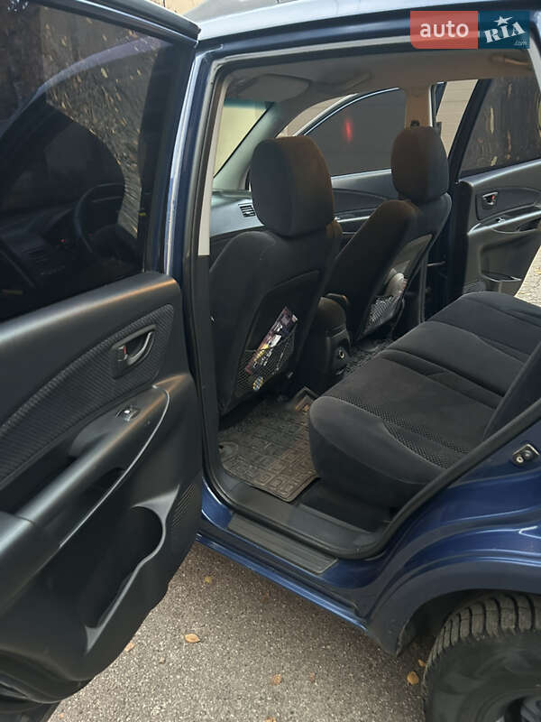 Позашляховик / Кросовер Hyundai Tucson 2006 в Конотопі