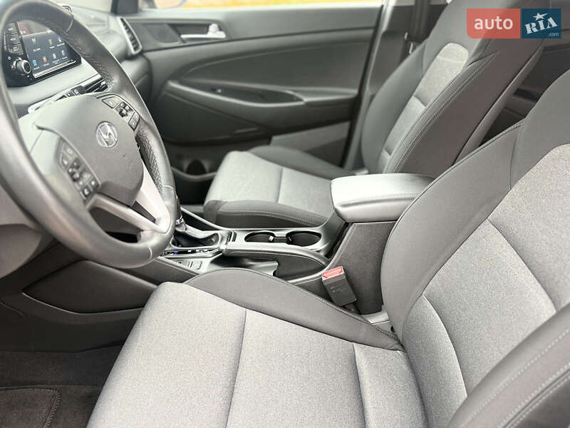 Внедорожник / Кроссовер Hyundai Tucson 2019 в Киеве фото 11 Внедорожник / Кроссовер Hyundai Tucson 2019 в Киеве