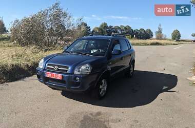 Внедорожник / Кроссовер Hyundai Tucson 2006 в Ромнах Внедорожник / Кроссовер Hyundai Tucson 2006 в Ромнах