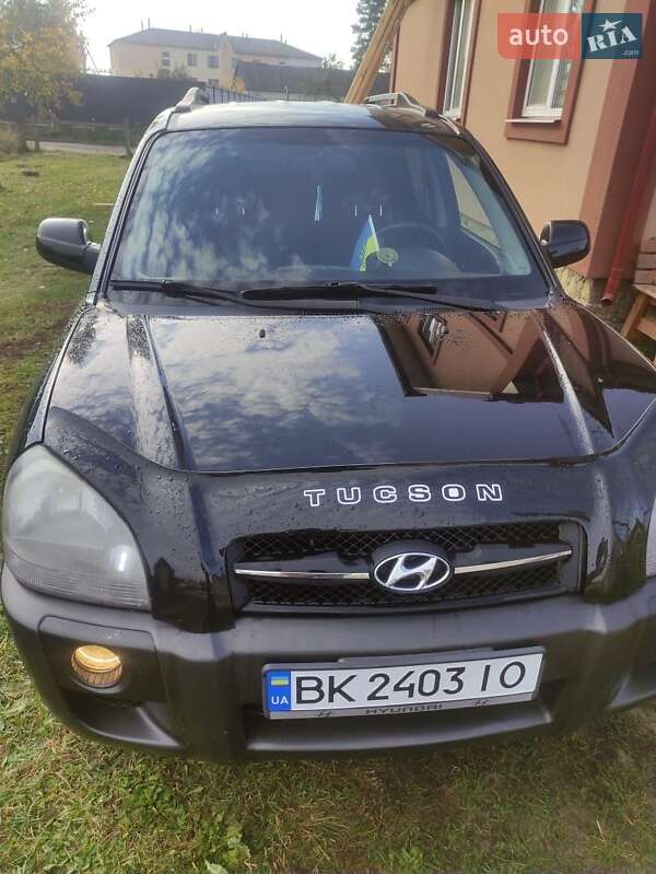 Внедорожник / Кроссовер Hyundai Tucson 2006 в Заречном