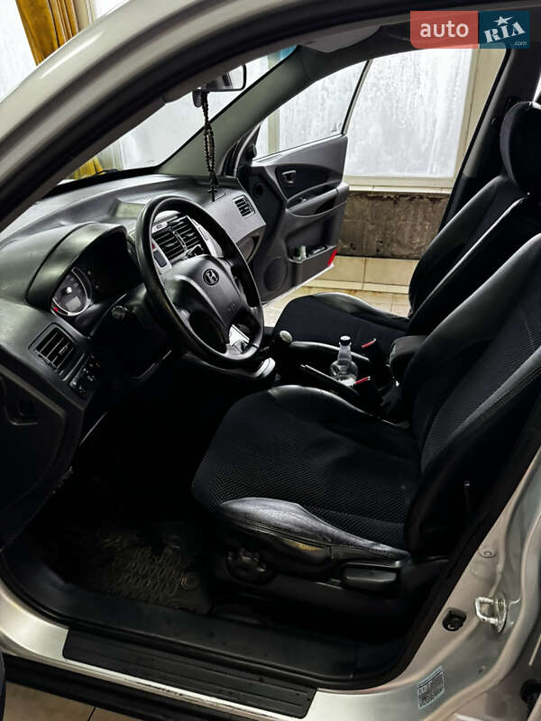 Позашляховик / Кросовер Hyundai Tucson 2013 в Києві фото 6 Позашляховик / Кросовер Hyundai Tucson 2013 в Києві