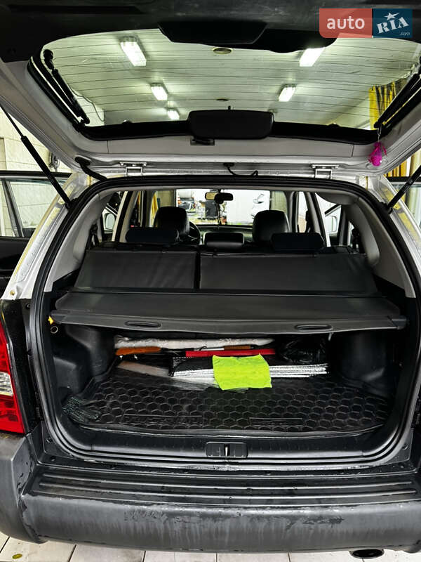 Позашляховик / Кросовер Hyundai Tucson 2013 в Києві фото 12 Позашляховик / Кросовер Hyundai Tucson 2013 в Києві