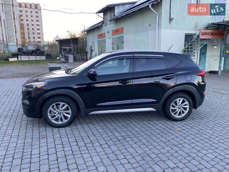 Внедорожник / Кроссовер Hyundai Tucson 2016 в Дрогобыче фото 2 Внедорожник / Кроссовер Hyundai Tucson 2016 в Дрогобыче