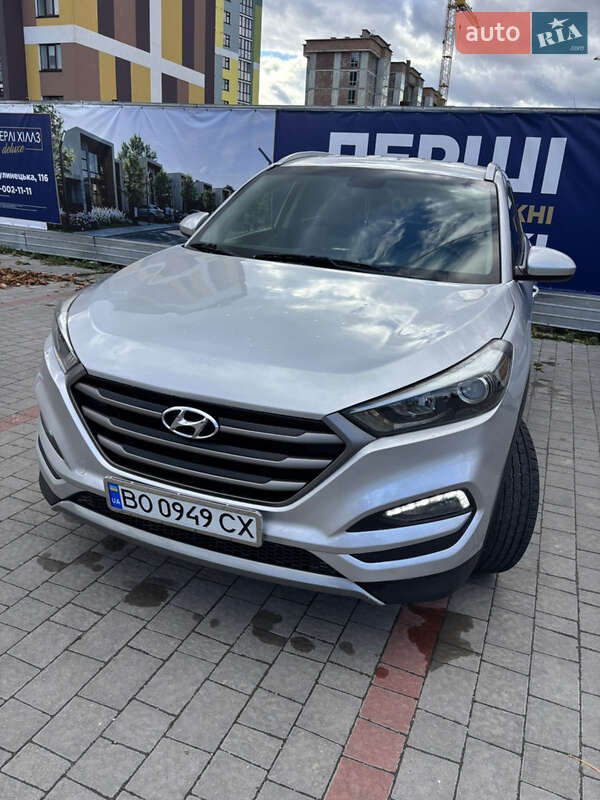 Внедорожник / Кроссовер Hyundai Tucson 2018 в Тернополе