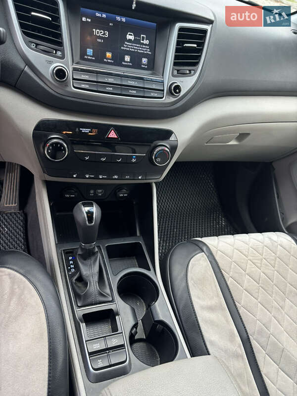 Внедорожник / Кроссовер Hyundai Tucson 2018 в Тернополе