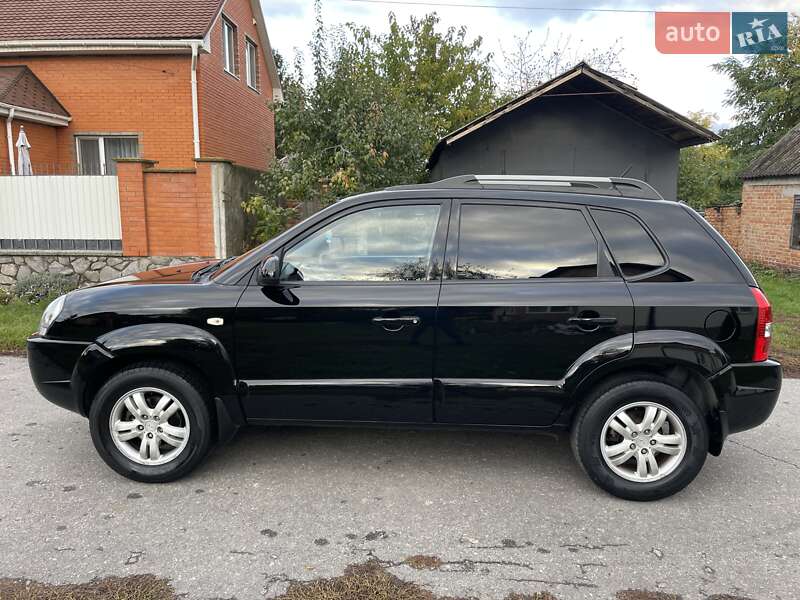 Внедорожник / Кроссовер Hyundai Tucson 2005 в Хороле фото 6 Внедорожник / Кроссовер Hyundai Tucson 2005 в Хороле