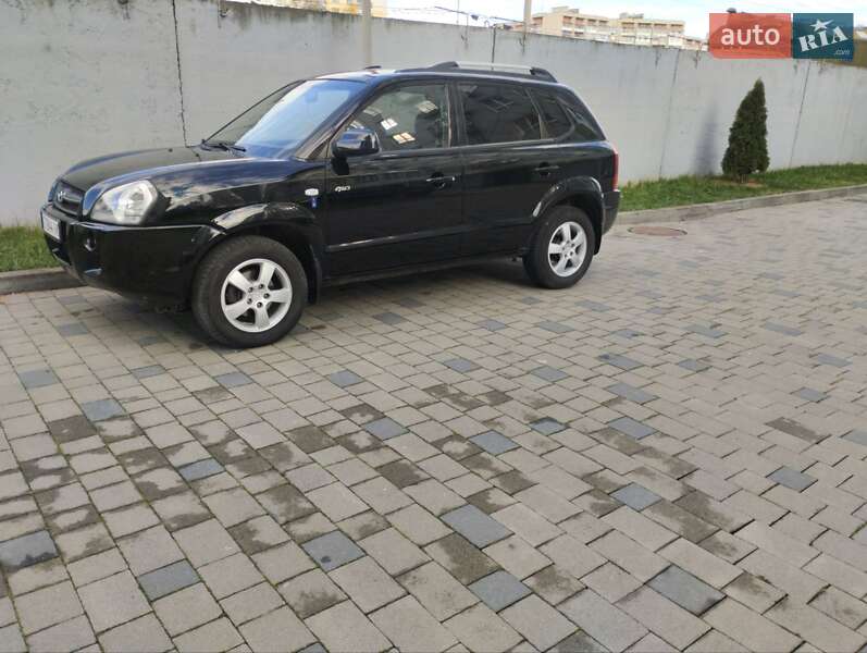Позашляховик / Кросовер Hyundai Tucson 2007 в Івано-Франківську