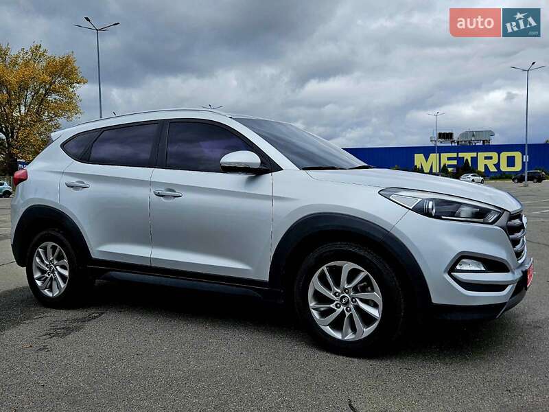 Позашляховик / Кросовер Hyundai Tucson 2015 в Дніпрі