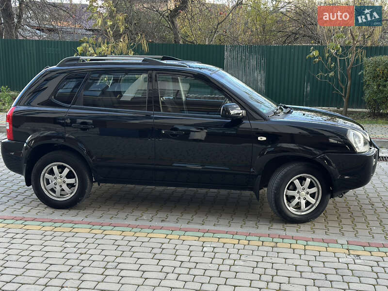 Внедорожник / Кроссовер Hyundai Tucson 2007 в Надворной фото 3 Внедорожник / Кроссовер Hyundai Tucson 2007 в Надворной