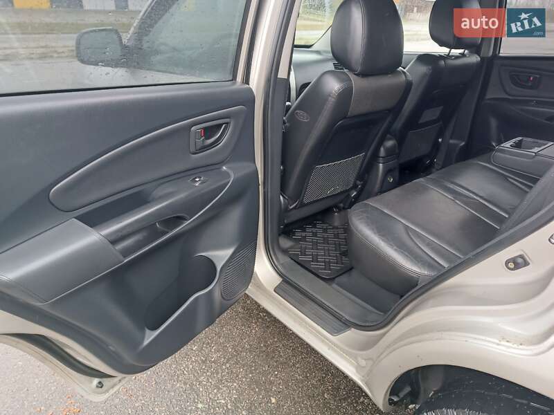 Позашляховик / Кросовер Hyundai Tucson 2006 в Харкові фото 9 Позашляховик / Кросовер Hyundai Tucson 2006 в Харкові