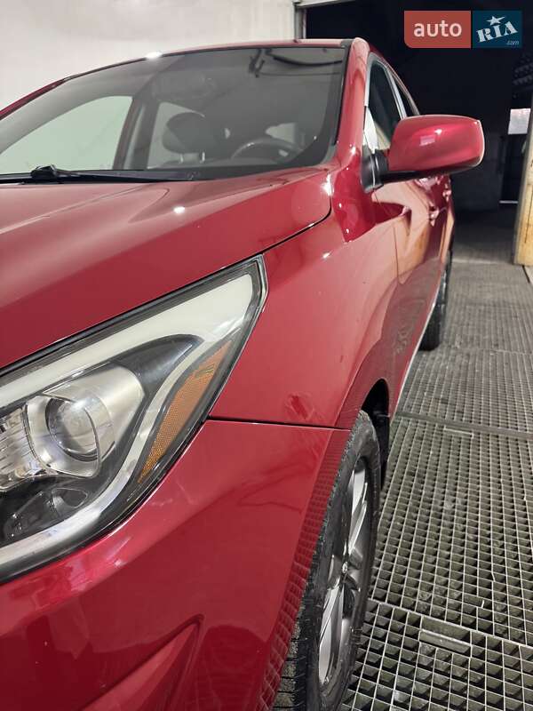 Внедорожник / Кроссовер Hyundai Tucson 2015 в Белой Церкви