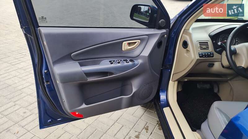 Внедорожник / Кроссовер Hyundai Tucson 2006 в Житомире фото 9 Внедорожник / Кроссовер Hyundai Tucson 2006 в Житомире