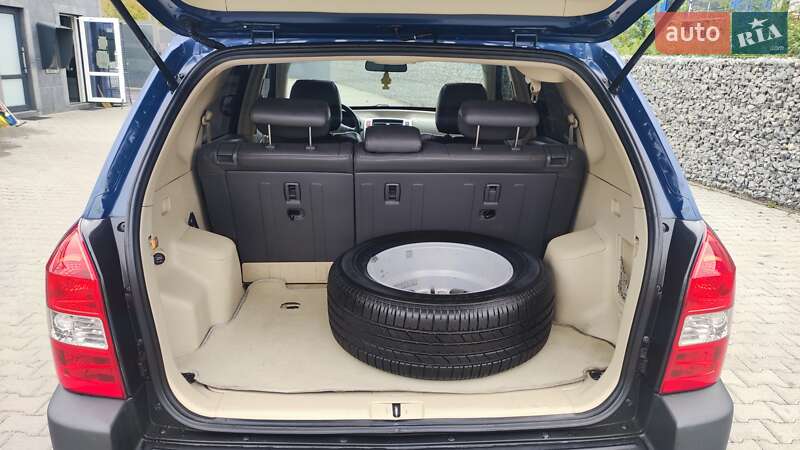 Внедорожник / Кроссовер Hyundai Tucson 2006 в Житомире фото 16 Внедорожник / Кроссовер Hyundai Tucson 2006 в Житомире