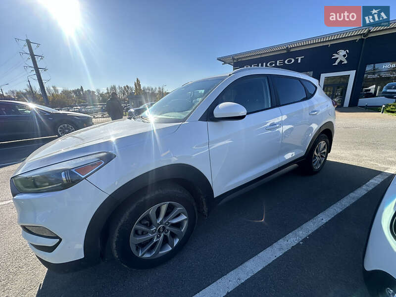 Внедорожник / Кроссовер Hyundai Tucson 2016 в Киеве фото 4 Внедорожник / Кроссовер Hyundai Tucson 2016 в Киеве
