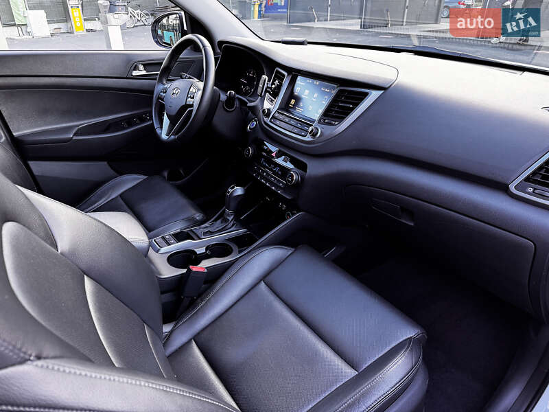 Внедорожник / Кроссовер Hyundai Tucson 2016 в Одессе фото 14 Внедорожник / Кроссовер Hyundai Tucson 2016 в Одессе