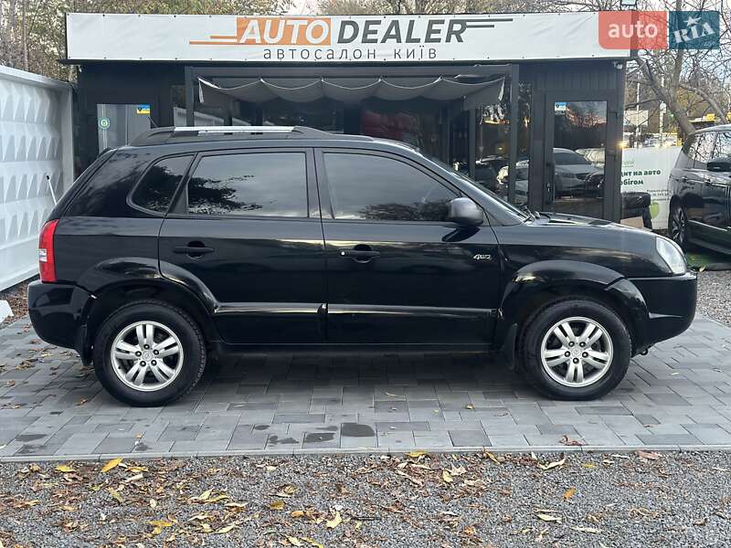 Внедорожник / Кроссовер Hyundai Tucson 2008 в Киеве фото 10 Внедорожник / Кроссовер Hyundai Tucson 2008 в Киеве