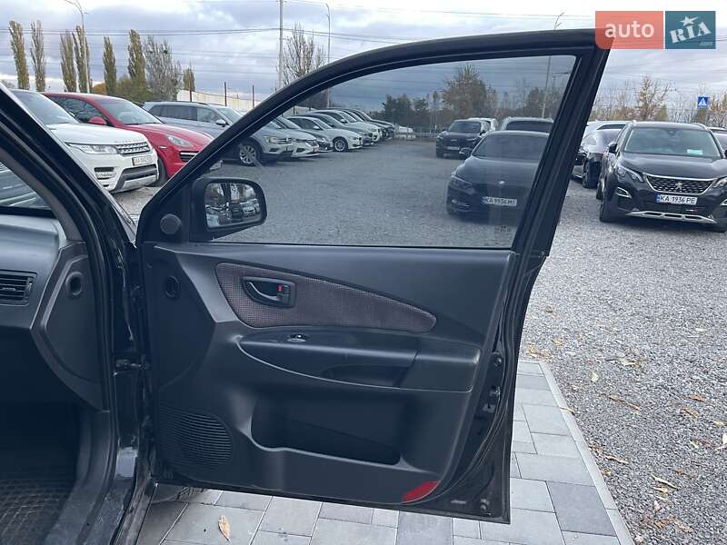 Внедорожник / Кроссовер Hyundai Tucson 2008 в Киеве фото 30 Внедорожник / Кроссовер Hyundai Tucson 2008 в Киеве