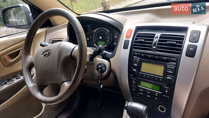 Позашляховик / Кросовер Hyundai Tucson 2008 в Києві фото 7 Позашляховик / Кросовер Hyundai Tucson 2008 в Києві