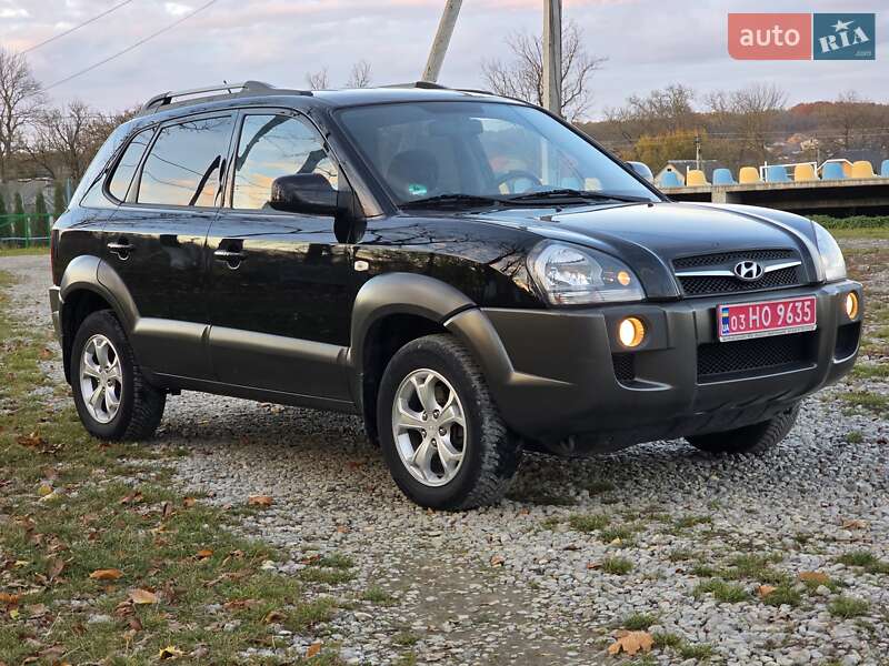 Внедорожник / Кроссовер Hyundai Tucson 2009 в Гусятине фото 20 Внедорожник / Кроссовер Hyundai Tucson 2009 в Гусятине