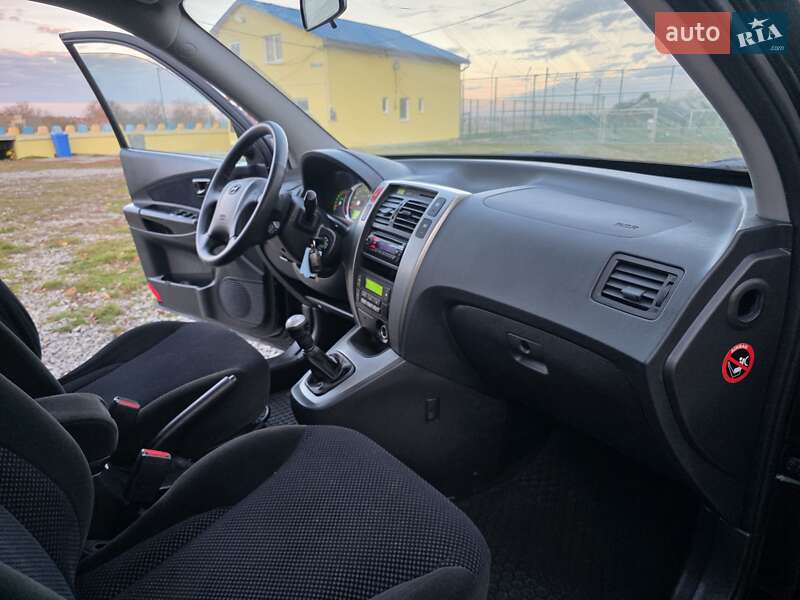 Внедорожник / Кроссовер Hyundai Tucson 2009 в Гусятине фото 41 Внедорожник / Кроссовер Hyundai Tucson 2009 в Гусятине
