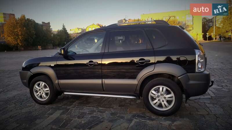 Внедорожник / Кроссовер Hyundai Tucson 2007 в Кременчуге
