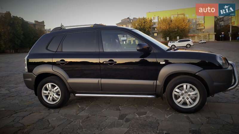 Внедорожник / Кроссовер Hyundai Tucson 2007 в Кременчуге