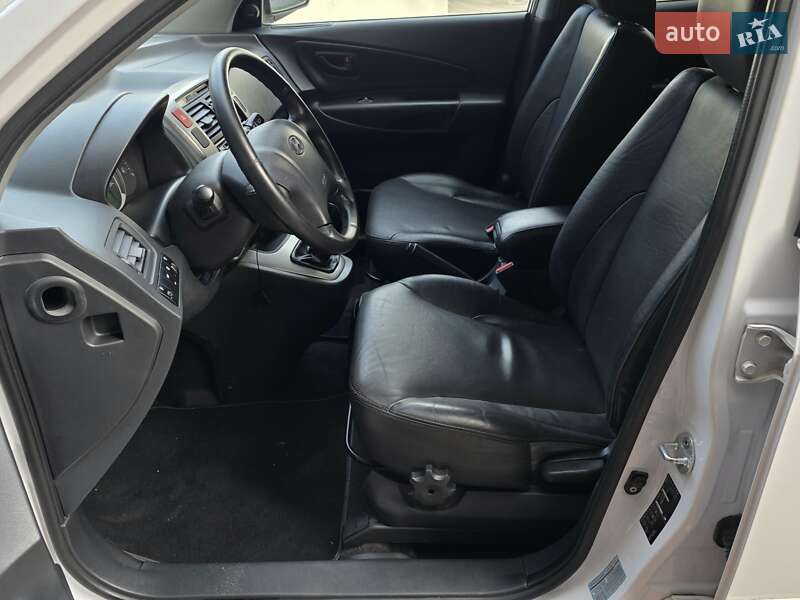Внедорожник / Кроссовер Hyundai Tucson 2009 в Тернополе фото 21 Внедорожник / Кроссовер Hyundai Tucson 2009 в Тернополе
