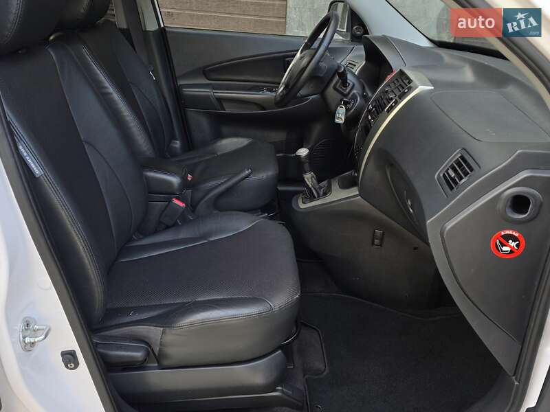 Внедорожник / Кроссовер Hyundai Tucson 2009 в Тернополе фото 34 Внедорожник / Кроссовер Hyundai Tucson 2009 в Тернополе