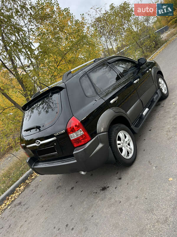 Внедорожник / Кроссовер Hyundai Tucson 2007 в Каменском
