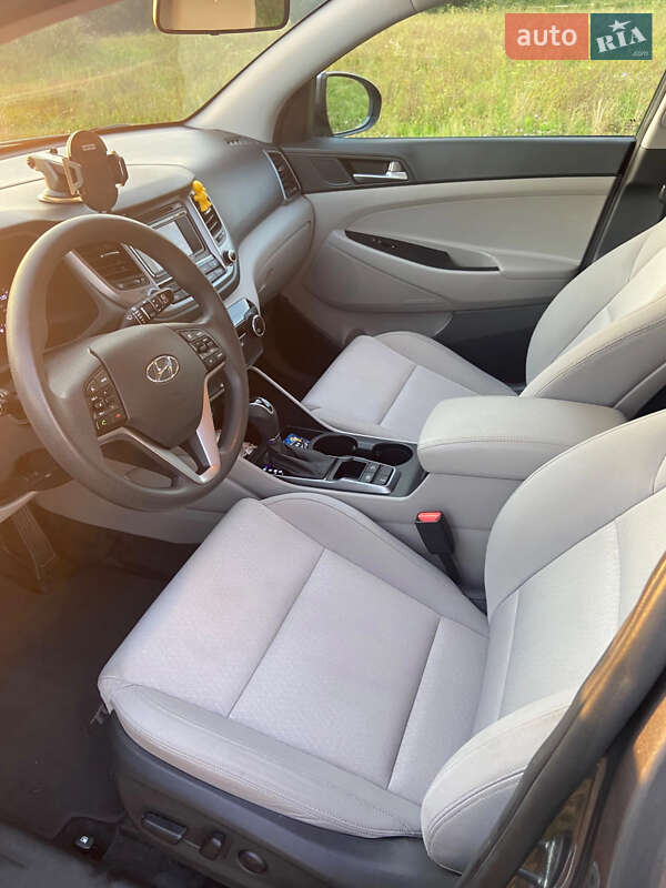 Внедорожник / Кроссовер Hyundai Tucson 2017 в Киеве