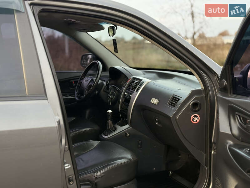 Внедорожник / Кроссовер Hyundai Tucson 2008 в Мене