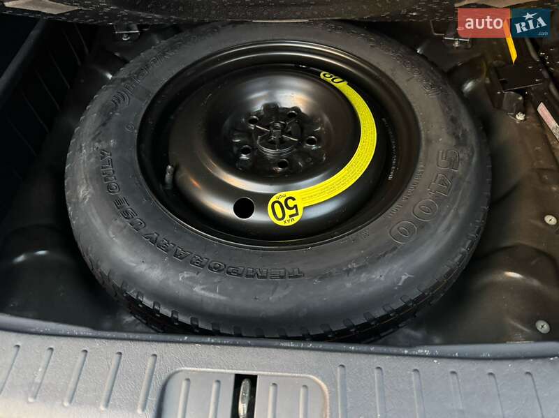 Позашляховик / Кросовер Hyundai Tucson 2009 в Києві