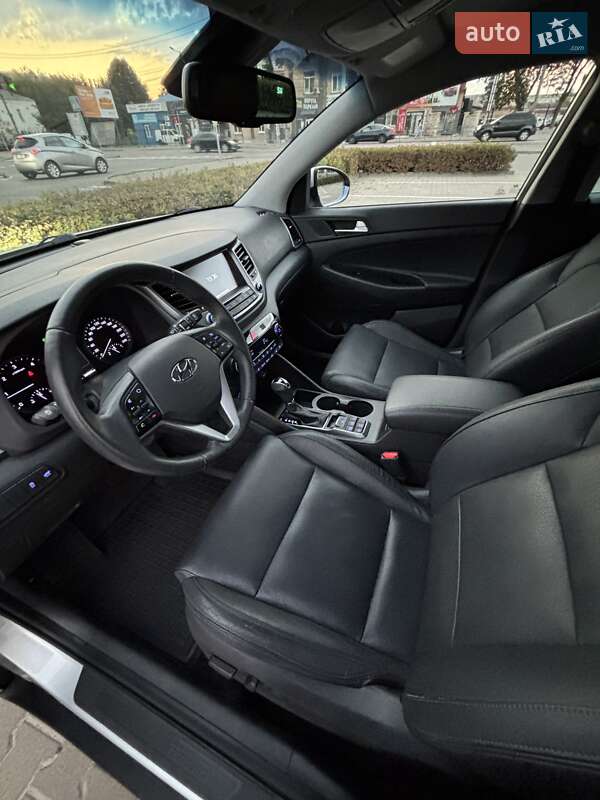 Внедорожник / Кроссовер Hyundai Tucson 2016 в Киеве фото 33 Внедорожник / Кроссовер Hyundai Tucson 2016 в Киеве