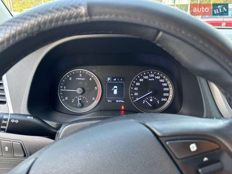 Внедорожник / Кроссовер Hyundai Tucson 2017 в Днепре