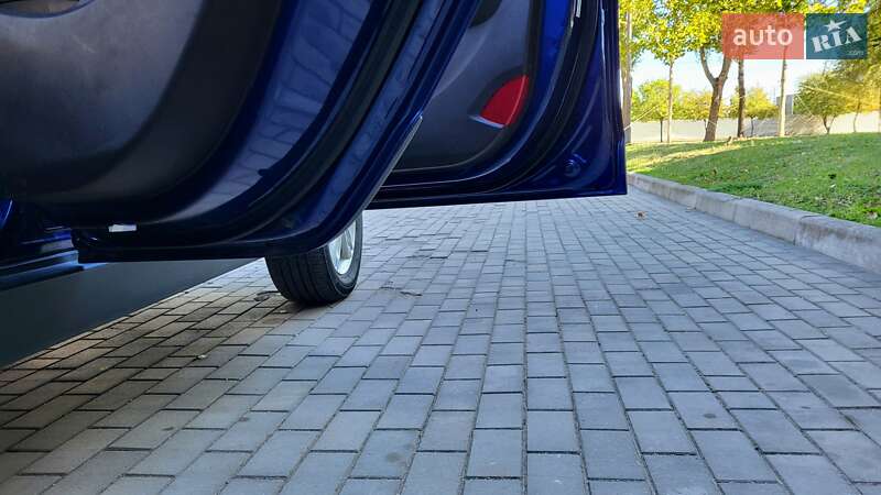 Внедорожник / Кроссовер Hyundai Tucson 2012 в Кривом Роге