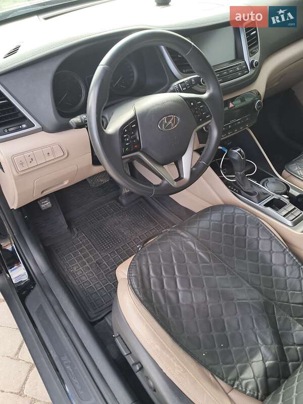 Внедорожник / Кроссовер Hyundai Tucson 2017 в Ивано-Франковске фото 6 Внедорожник / Кроссовер Hyundai Tucson 2017 в Ивано-Франковске