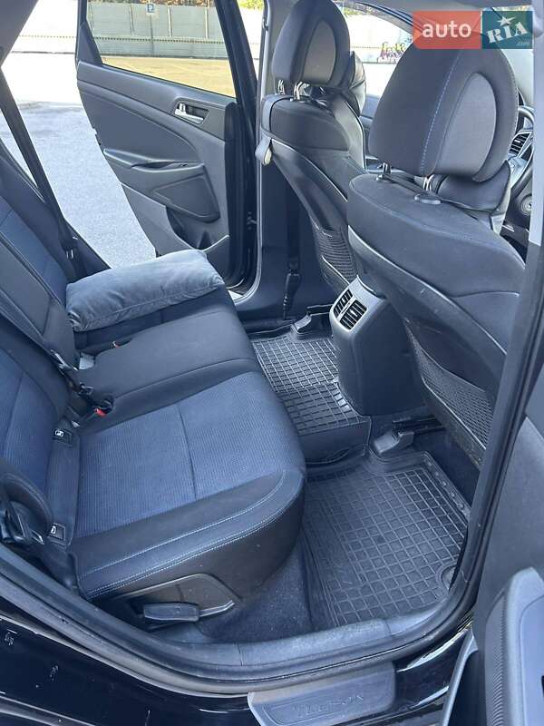 Позашляховик / Кросовер Hyundai Tucson 2017 в Львові фото 9 Позашляховик / Кросовер Hyundai Tucson 2017 в Львові