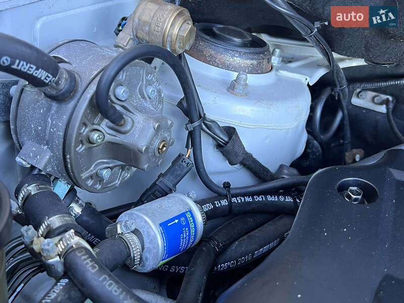 Внедорожник / Кроссовер Hyundai Tucson 2006 в Тернополе фото 77 Внедорожник / Кроссовер Hyundai Tucson 2006 в Тернополе