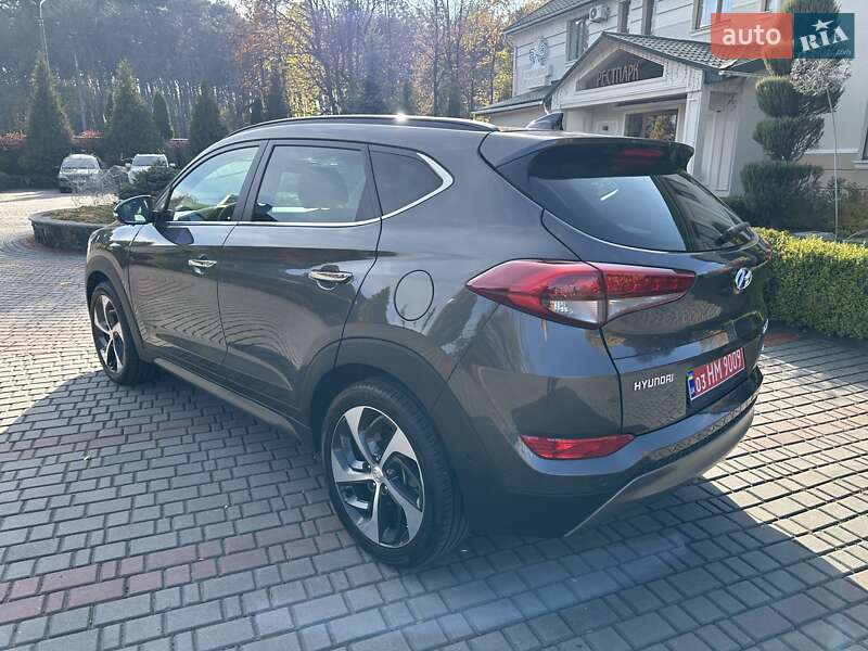 Внедорожник / Кроссовер Hyundai Tucson 2016 в Луцке