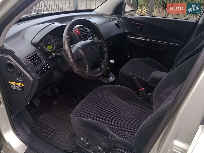Внедорожник / Кроссовер Hyundai Tucson 2007 в Запорожье