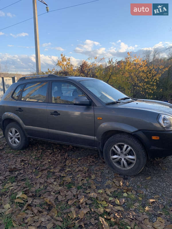 Внедорожник / Кроссовер Hyundai Tucson 2010 в Харькове фото 3 Внедорожник / Кроссовер Hyundai Tucson 2010 в Харькове