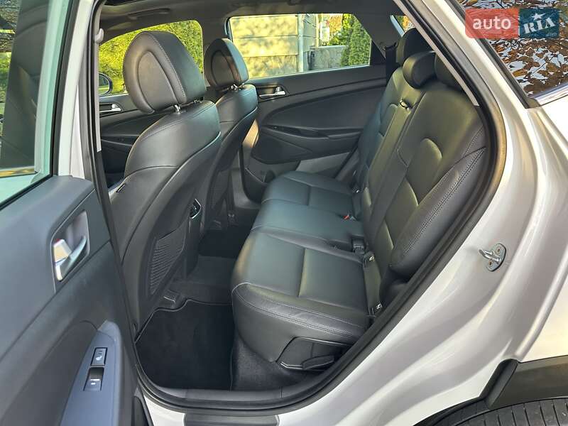 Внедорожник / Кроссовер Hyundai Tucson 2016 в Луцке фото 47 Внедорожник / Кроссовер Hyundai Tucson 2016 в Луцке