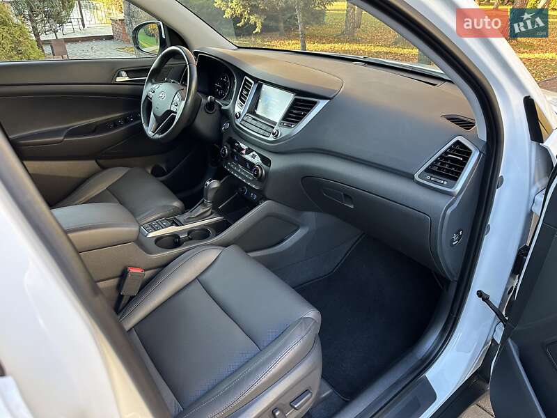 Внедорожник / Кроссовер Hyundai Tucson 2016 в Луцке фото 54 Внедорожник / Кроссовер Hyundai Tucson 2016 в Луцке