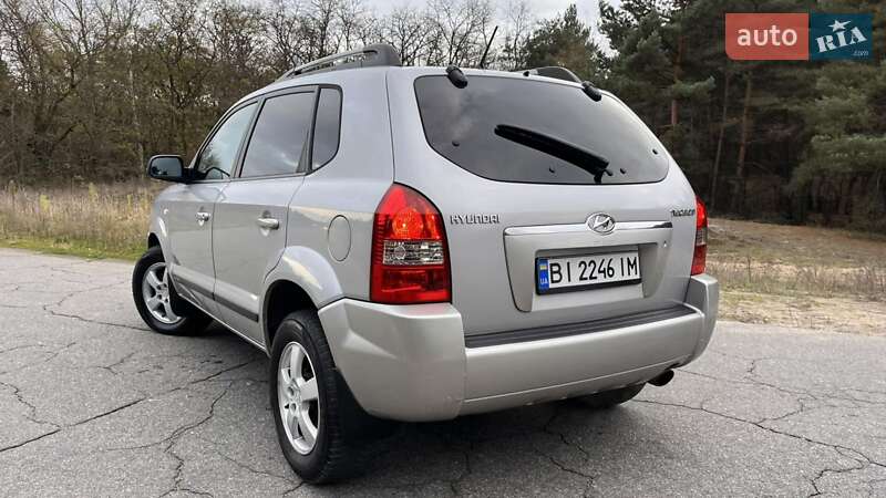 Внедорожник / Кроссовер Hyundai Tucson 2005 в Кременчуге