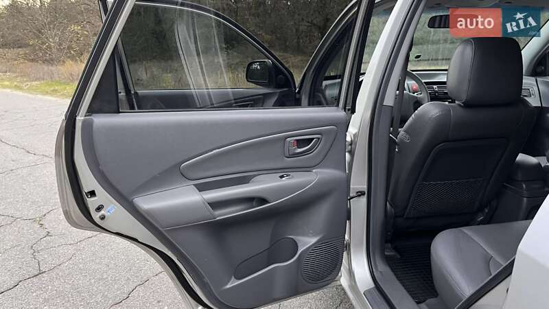 Внедорожник / Кроссовер Hyundai Tucson 2005 в Кременчуге