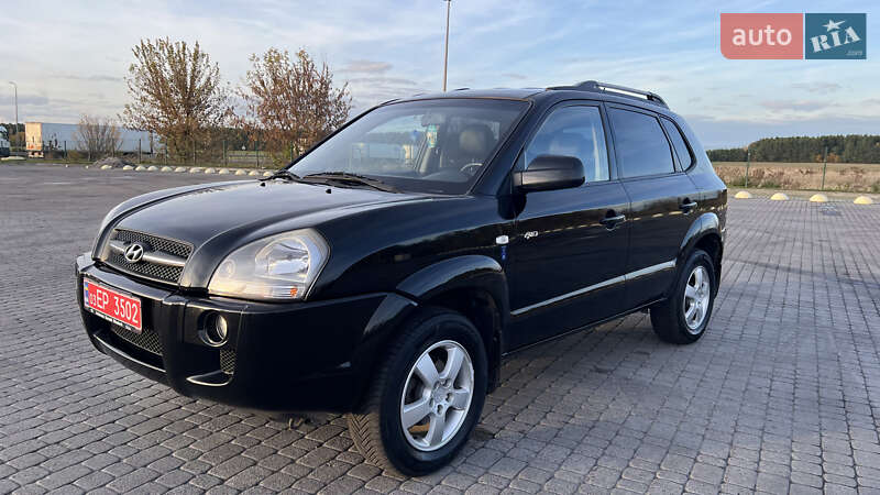 Позашляховик / Кросовер Hyundai Tucson 2007 в Дубні